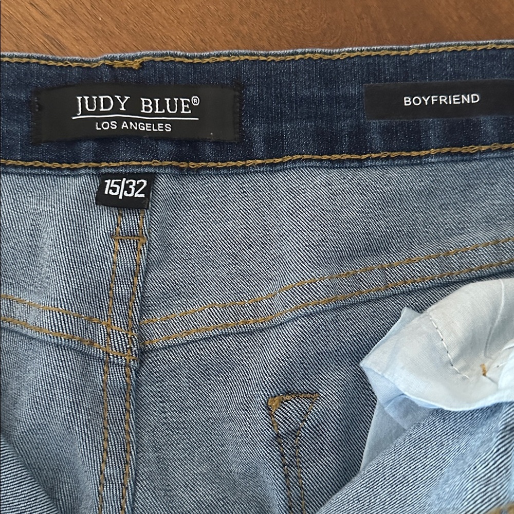 Judy Blue Dark Wash Straight Leg Boyfriend Jeans - Picture 2 of 6